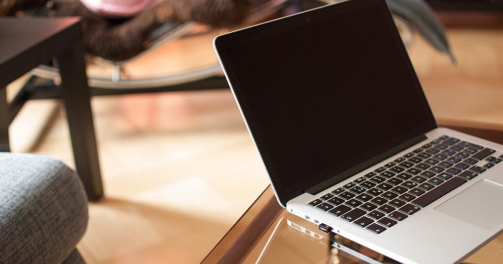 自宅パソコンの写真