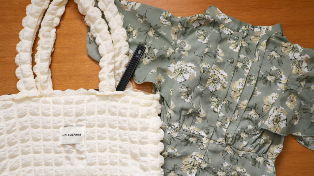 ジャニーズライブの参戦コーデを並べた写真