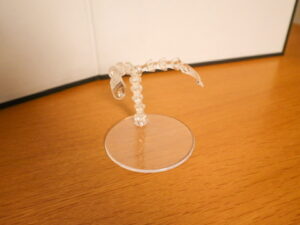画像イメージ：ぬいぐるみスタンド 可動式の写真